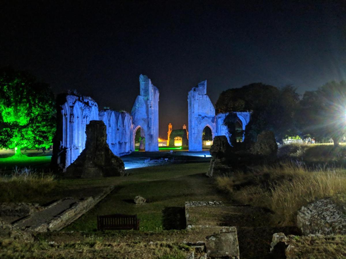 Namastay-Central Glastonbury Eksteriør billede